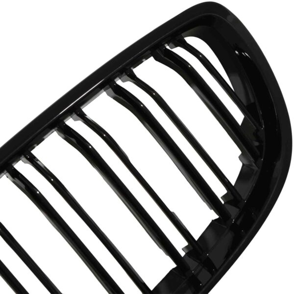 M Look Kidney Grilles - BMW 3 Series 05-09 - Image 6