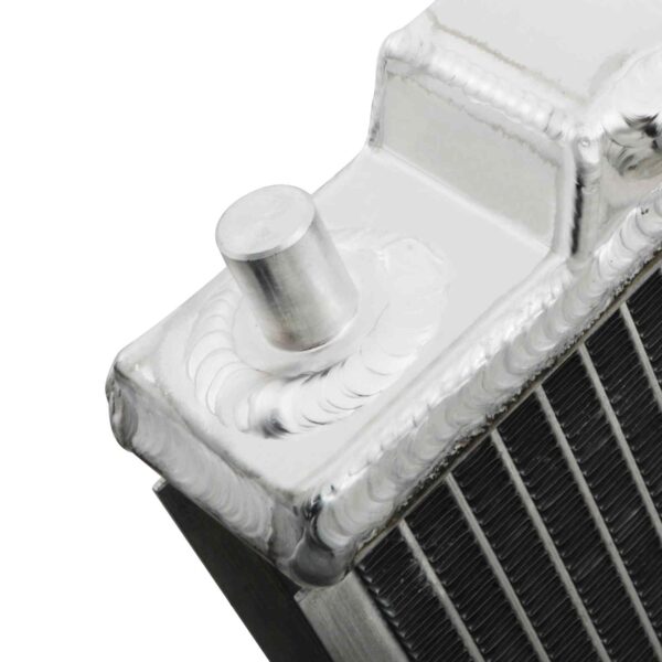 Mitsubishi Pajero / Shogun 2.8Td / 2.5Td 94-97 High Flow Alloy Radiator - Image 9