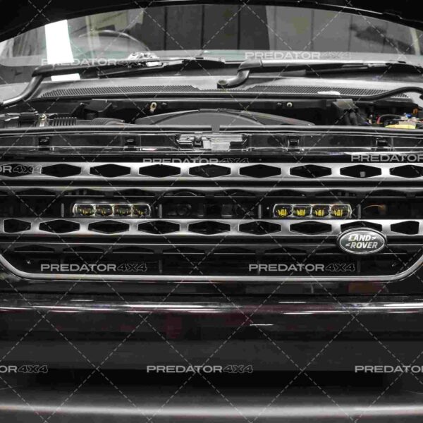 Universal Emarked DIY 4 x 6" Chrome Grille Light Kit - Image 4