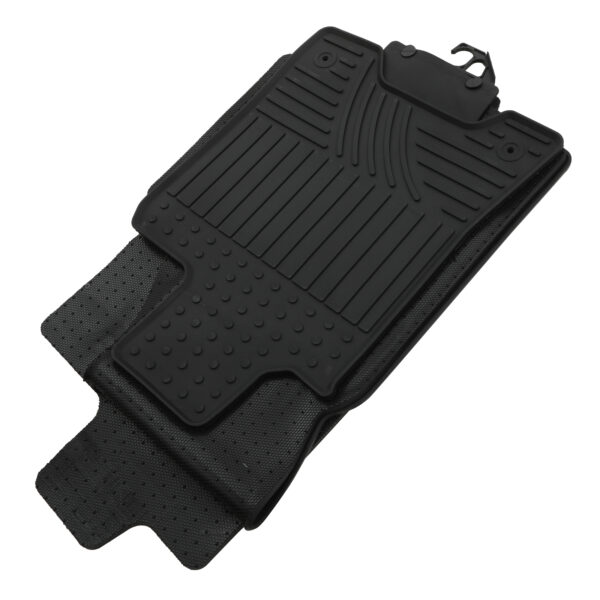 Nissan Navara D23 2015-2021 Interior Car Floor Mats - Image 2