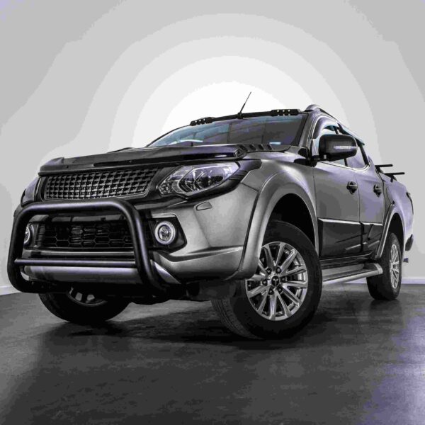 Mitsubishi L200 Triton 2015-2018 Black Bull Bar - Image 2