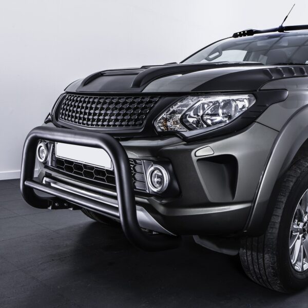 Mitsubishi L200 Triton 2015-2018 Black Bull Bar