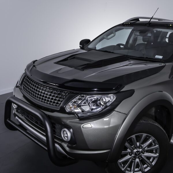 Mitsubishi L200 Triton 15-18 Black Bonnet Guard Protector - Image 3