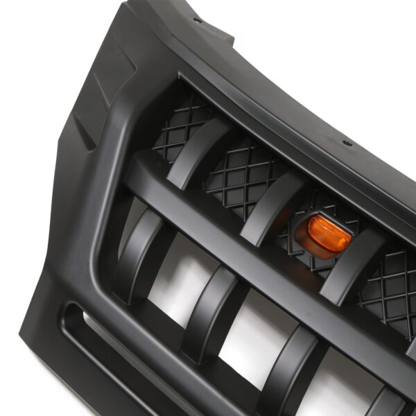 Mitsubishi L200 Triton 19-23 Black Grille With LED Lights - Image 5