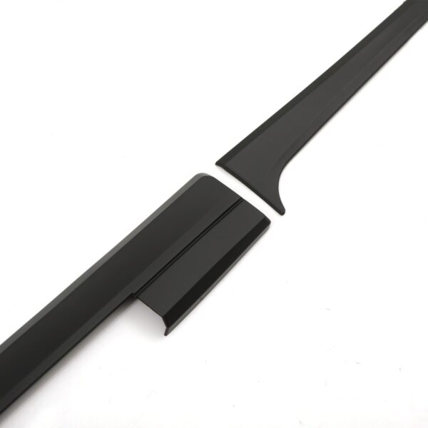 Mitsubishi L200 Triton 19-23 Black Tailgate Handle Cover - Image 4