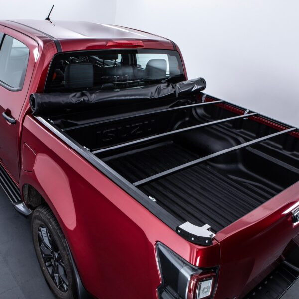 Isuzu D-Max RG 2020+ Locking Roll Top Soft Tonneau Cover - Image 4